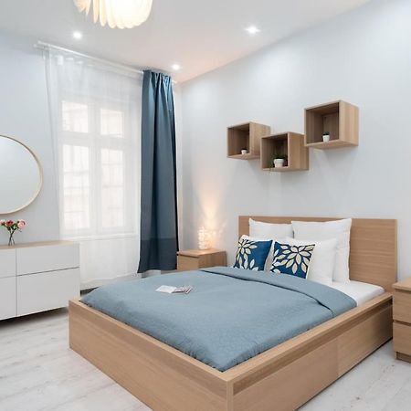 New Spacious Apartment At Superb Location Budapesta Exterior foto
